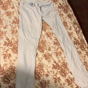 Light Wash Crop Low Rise Jeggings